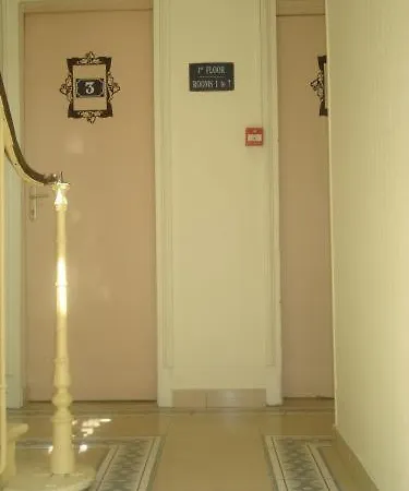 Отель Richard